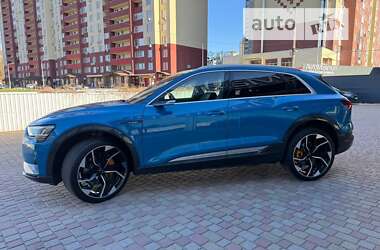 Внедорожник / Кроссовер Audi e-tron 2019 в Киеве