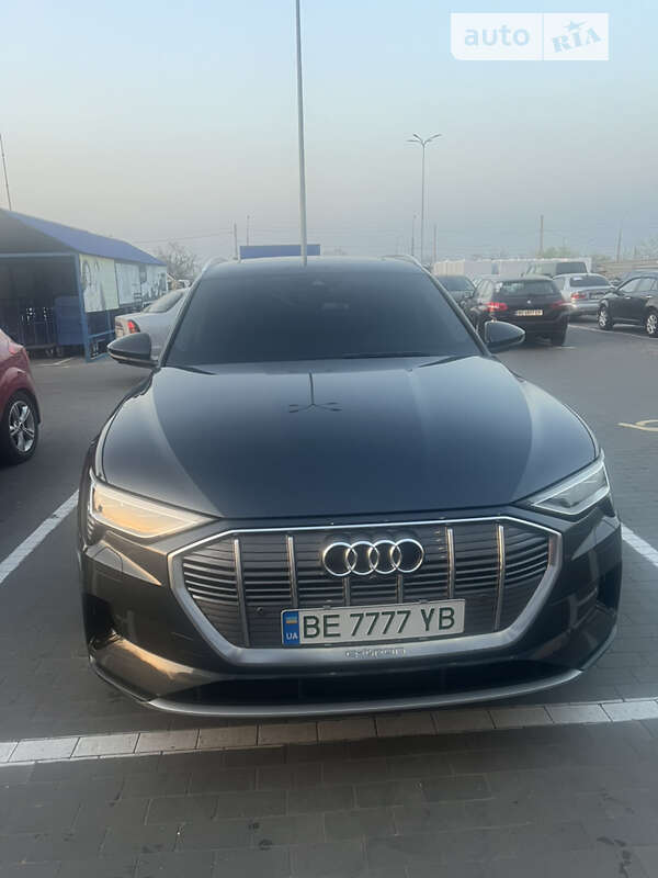 Внедорожник / Кроссовер Audi e-tron 2019 в Николаеве