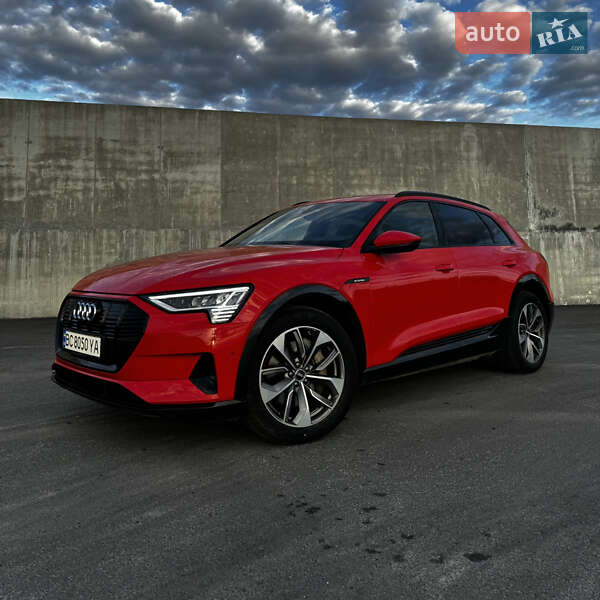 Позашляховик / Кросовер Audi e-tron 2019 в Львові