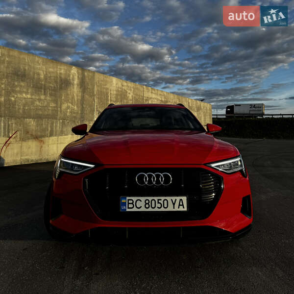 Позашляховик / Кросовер Audi e-tron 2019 в Львові