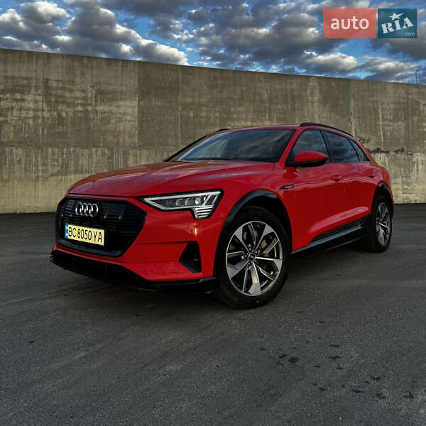 Позашляховик / Кросовер Audi e-tron 2019 в Львові