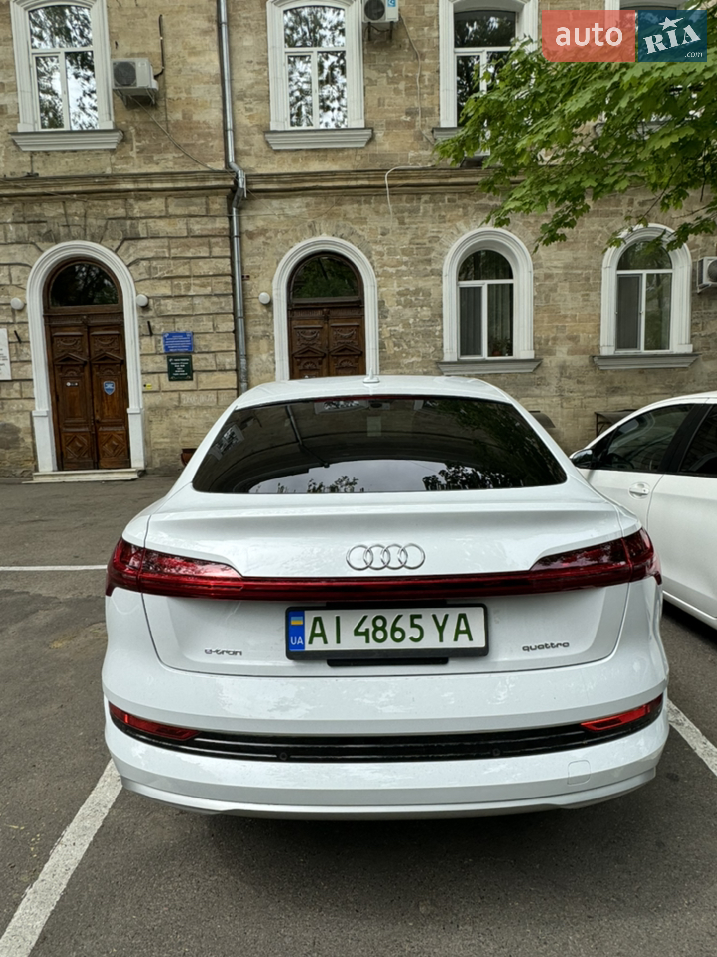 2020 Audi e-tron - мініатюра 3