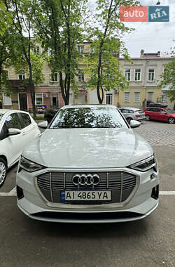 Позашляховик / Кросовер Audi e-tron 2020 в Одесі