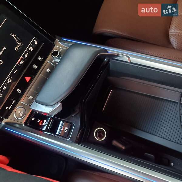 Внедорожник / Кроссовер Audi e-tron 2019 в Тернополе
