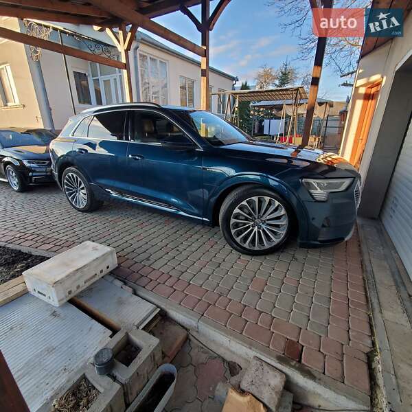 Внедорожник / Кроссовер Audi e-tron 2019 в Тернополе