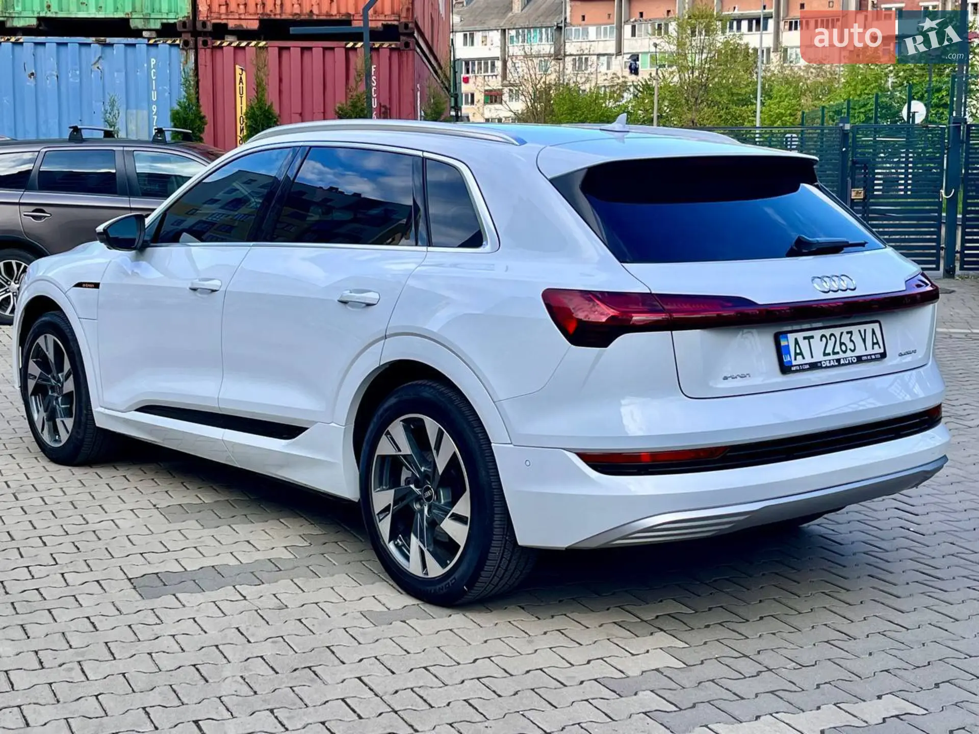 2023 Audi e-tron - мініатюра 11