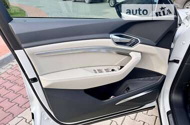 Внедорожник / Кроссовер Audi e-tron 2023 в Ивано-Франковске