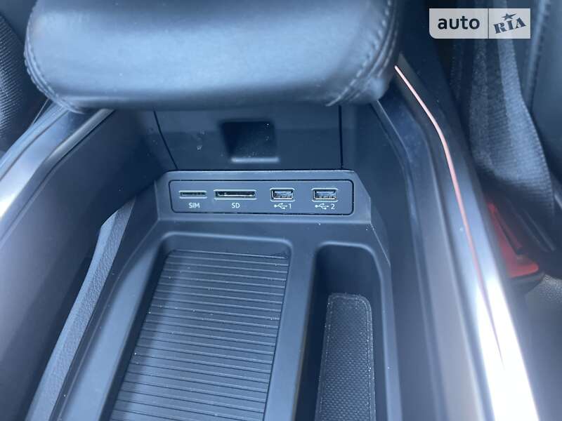 Позашляховик / Кросовер Audi e-tron 2019 в Житомирі