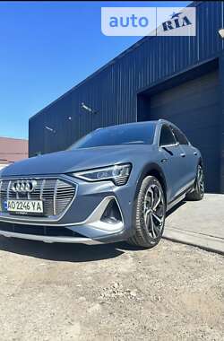 Внедорожник / Кроссовер Audi e-tron 2020 в Ужгороде