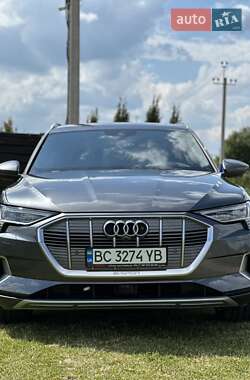 Внедорожник / Кроссовер Audi e-tron 2019 в 