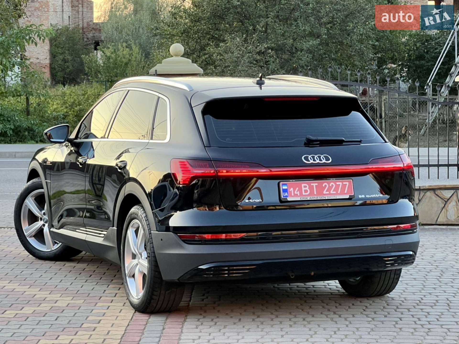 2019 Audi e-tron - мініатюра 23