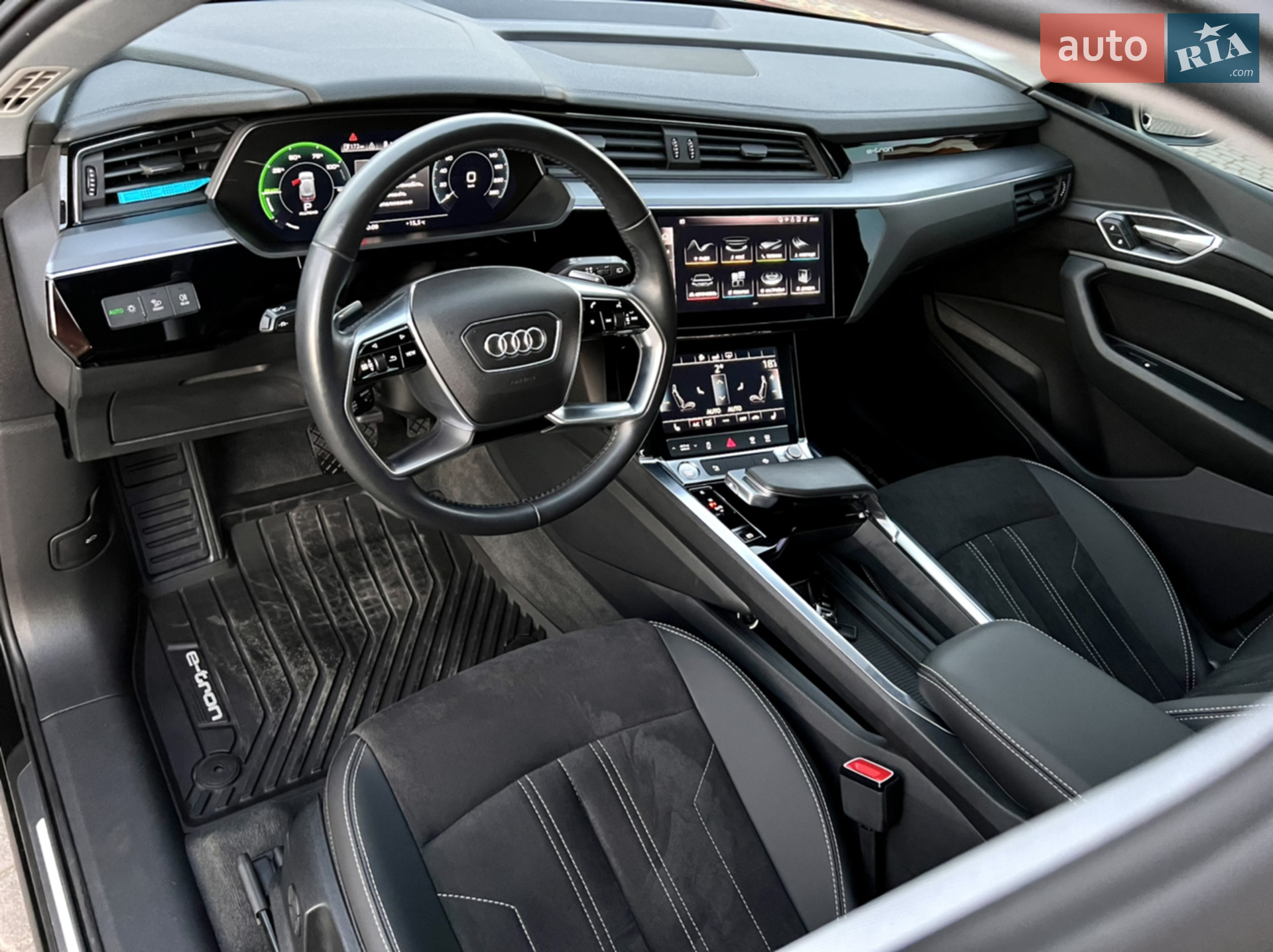 2019 Audi e-tron - мініатюра 112