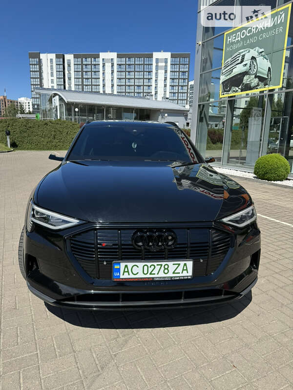 Audi e-tron 2020