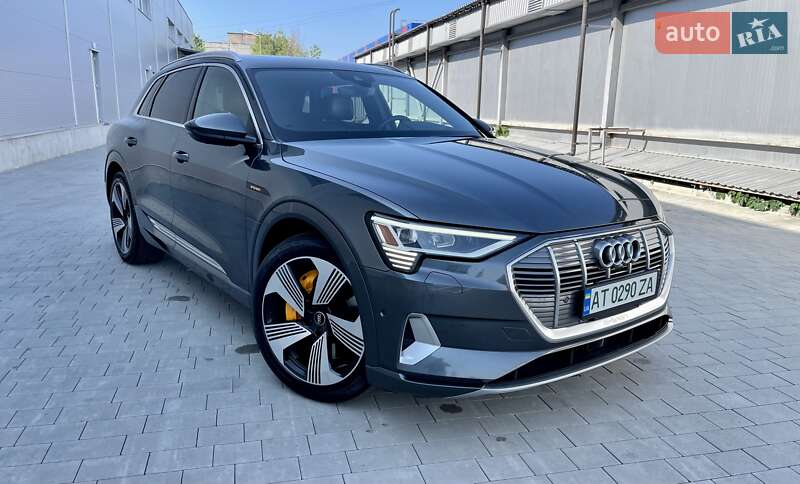 Audi e-tron 2019