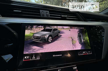 Внедорожник / Кроссовер Audi e-tron 2019 в Дрогобыче