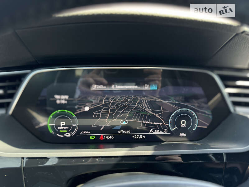 Внедорожник / Кроссовер Audi e-tron 2019 в Дрогобыче фото 32 Внедорожник / Кроссовер Audi e-tron 2019 в Дрогобыче