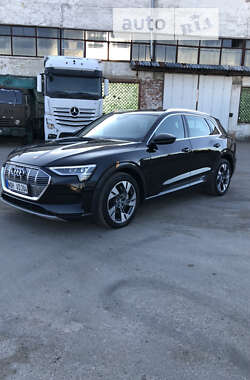 Внедорожник / Кроссовер Audi e-tron 2019 в Виннице