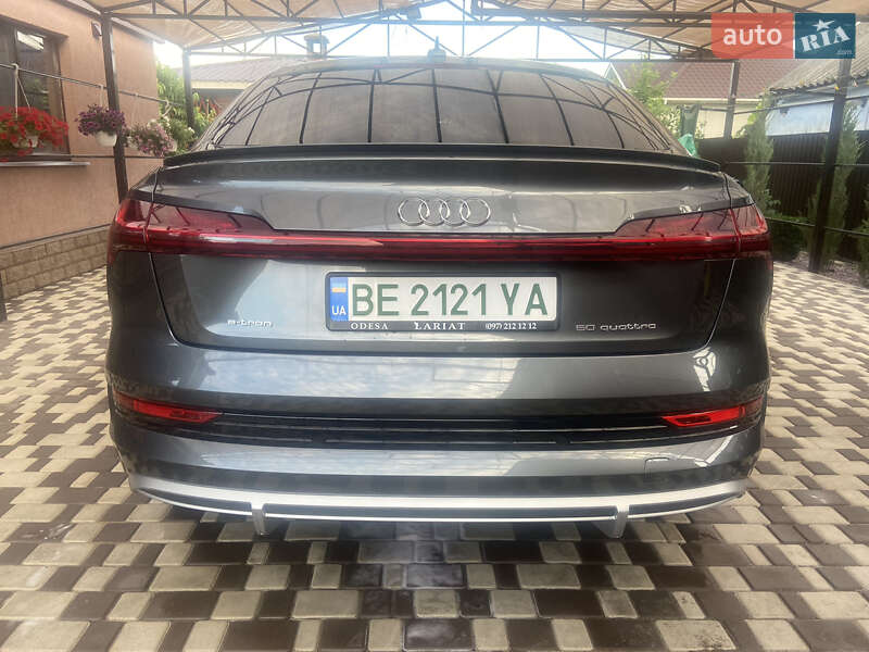 Внедорожник / Кроссовер Audi e-tron 2020 в Вознесенске