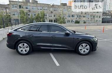 Позашляховик / Кросовер Audi e-tron 2021 в Києві