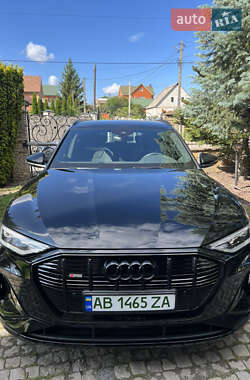 Позашляховик / Кросовер Audi e-tron 2020 в 