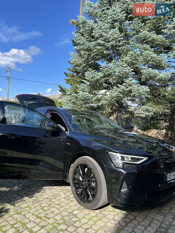 Внедорожник / Кроссовер Audi e-tron 2020 в Виннице