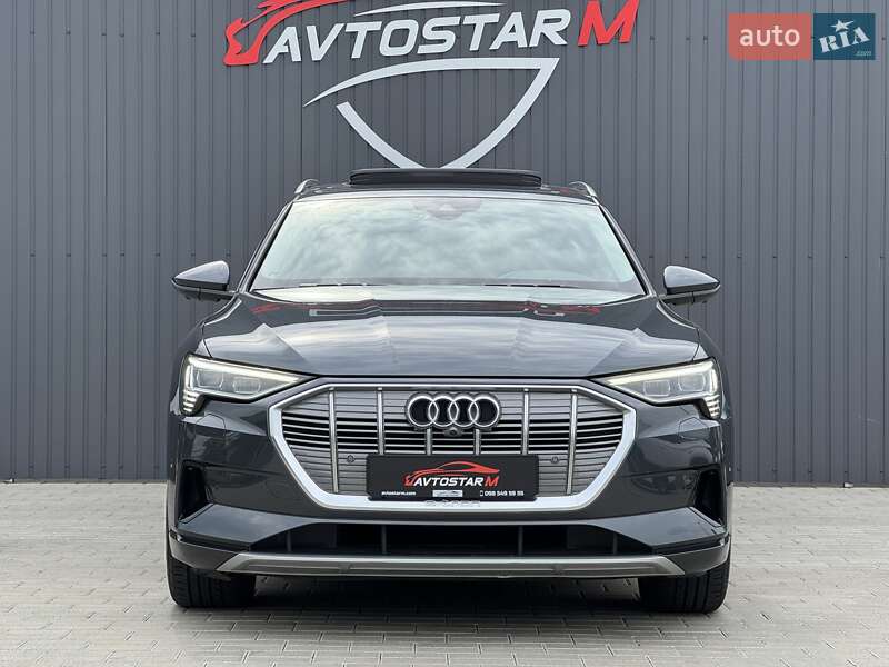Позашляховик / Кросовер Audi e-tron 2019 в Мукачевому