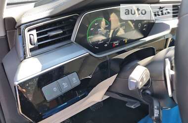 Позашляховик / Кросовер Audi e-tron 2020 в Ірпені