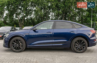 Позашляховик / Кросовер Audi e-tron 2020 в 