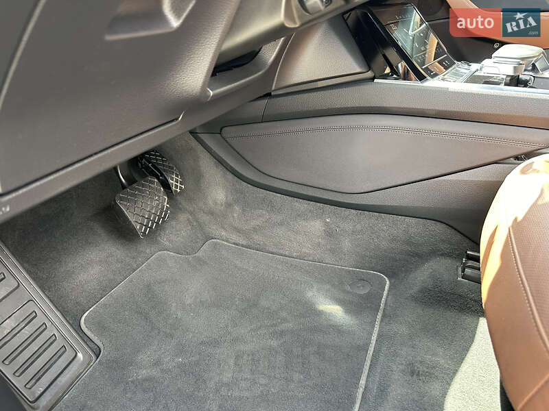 Внедорожник / Кроссовер Audi e-tron 2021 в Одессе