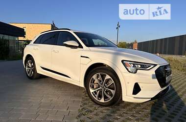 Внедорожник / Кроссовер Audi e-tron 2021 в Хмельницком