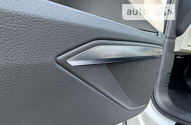 Внедорожник / Кроссовер Audi e-tron 2020 в 