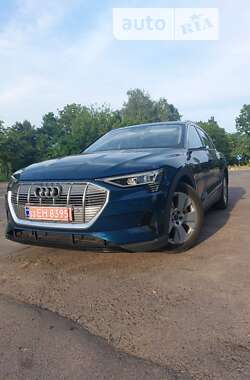 Внедорожник / Кроссовер Audi e-tron 2021 в Ровно