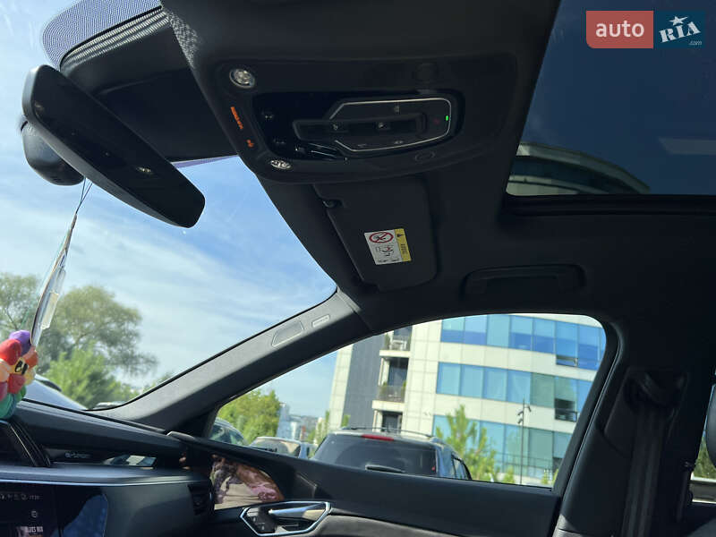 Внедорожник / Кроссовер Audi e-tron 2019 в Хмельницком