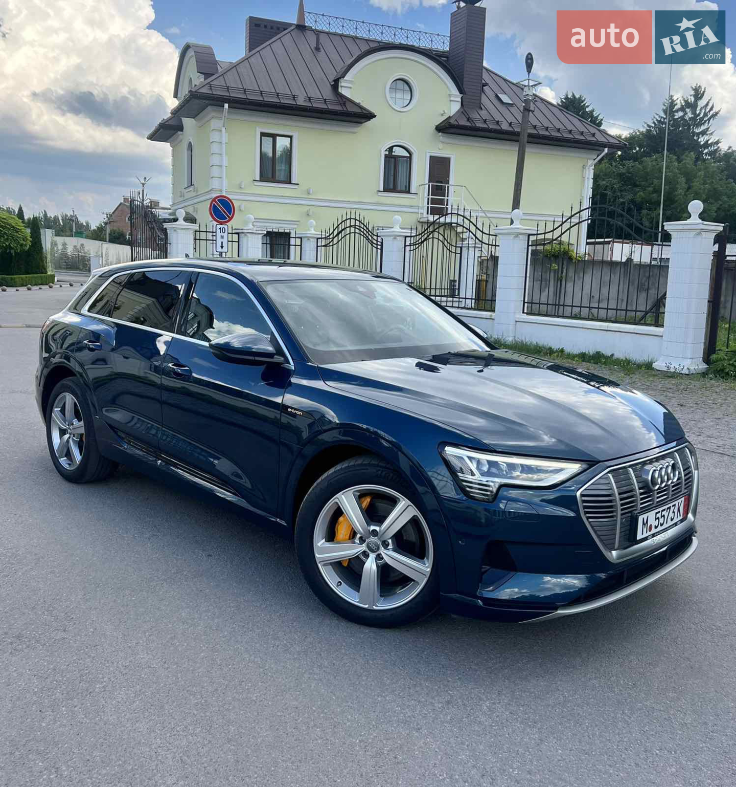 2019 Audi e-tron - мініатюра 2