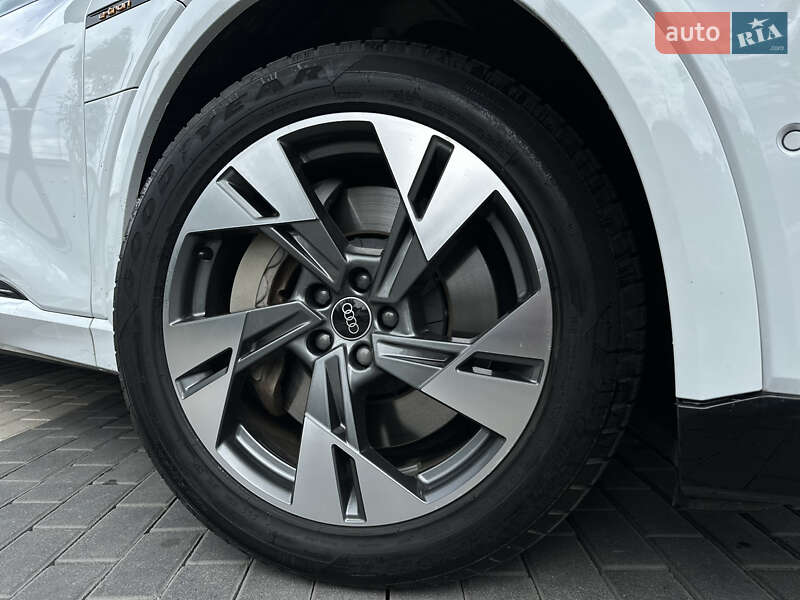 Внедорожник / Кроссовер Audi e-tron 2021 в Львове