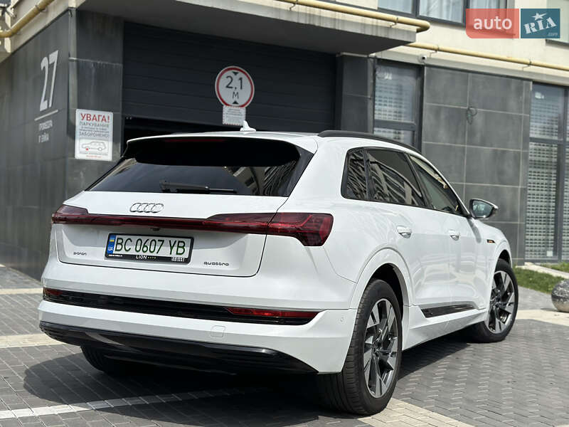 Внедорожник / Кроссовер Audi e-tron 2021 в Львове