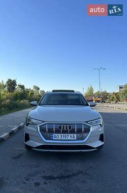 Внедорожник / Кроссовер Audi e-tron 2018 в 