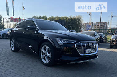 Позашляховик / Кросовер Audi e-tron 2019 в Луцьку