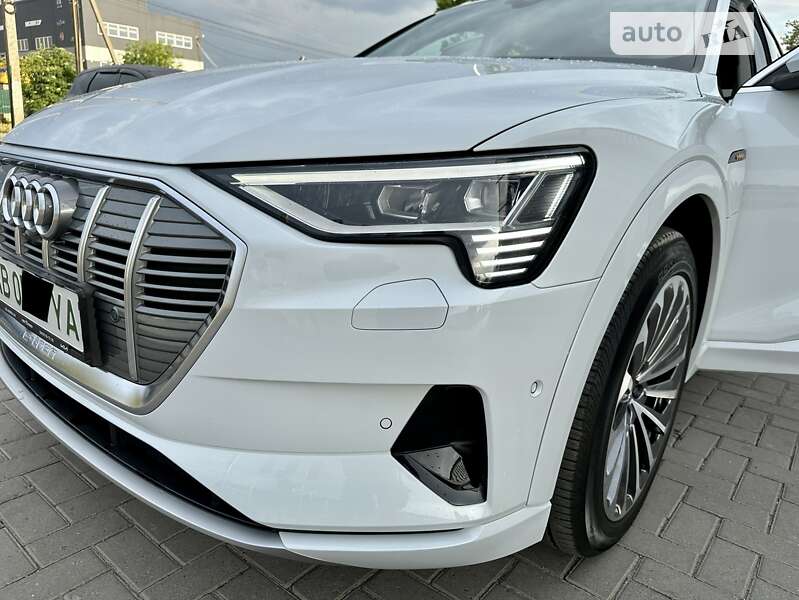 Внедорожник / Кроссовер Audi e-tron 2019 в Виннице