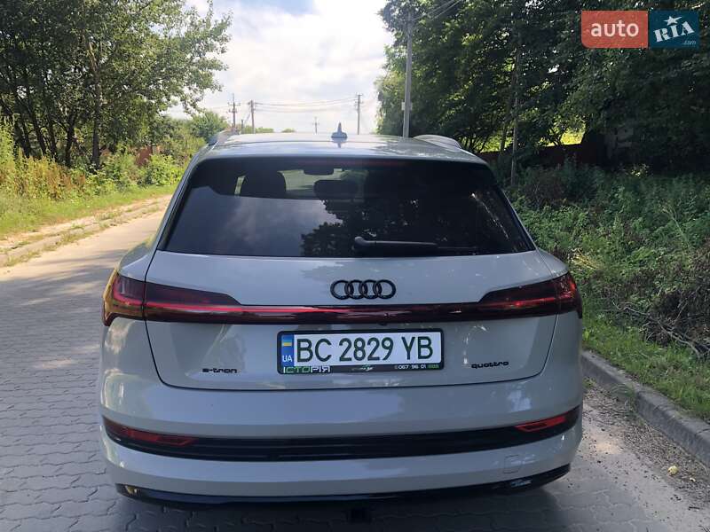 Позашляховик / Кросовер Audi e-tron 2021 в Львові