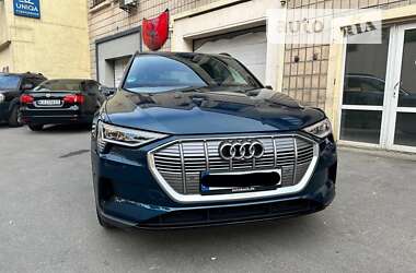 Позашляховик / Кросовер Audi e-tron 2020 в Києві