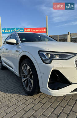 Внедорожник / Кроссовер Audi e-tron 2020 в Львове