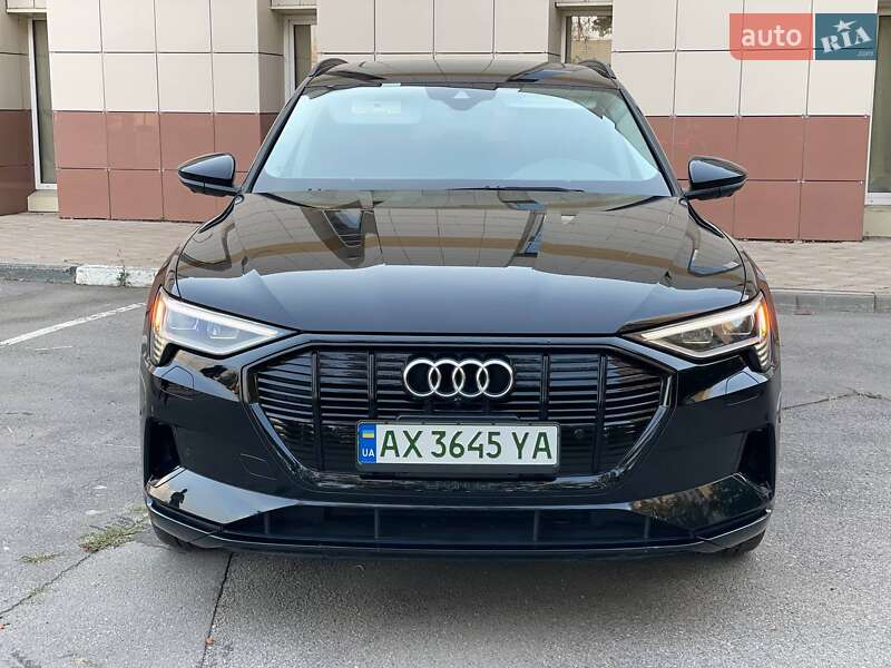 Позашляховик / Кросовер Audi e-tron 2021 в Києві фото 3 Позашляховик / Кросовер Audi e-tron 2021 в Києві