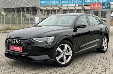 Позашляховик / Кросовер Audi e-tron 2019 в 