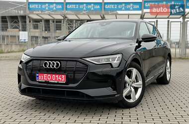 Позашляховик / Кросовер Audi e-tron 2019 в 