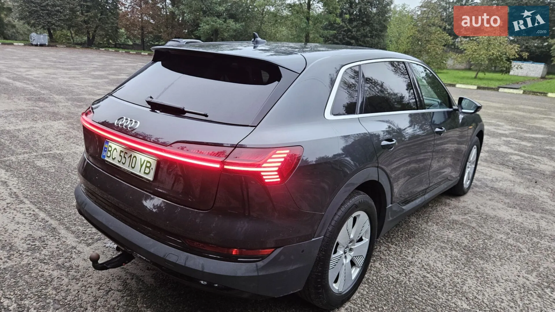 2020 Audi e-tron - мініатюра 10