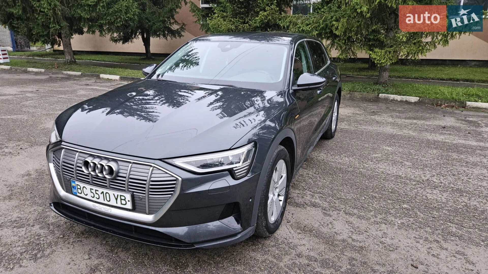 2020 Audi e-tron - мініатюра 14