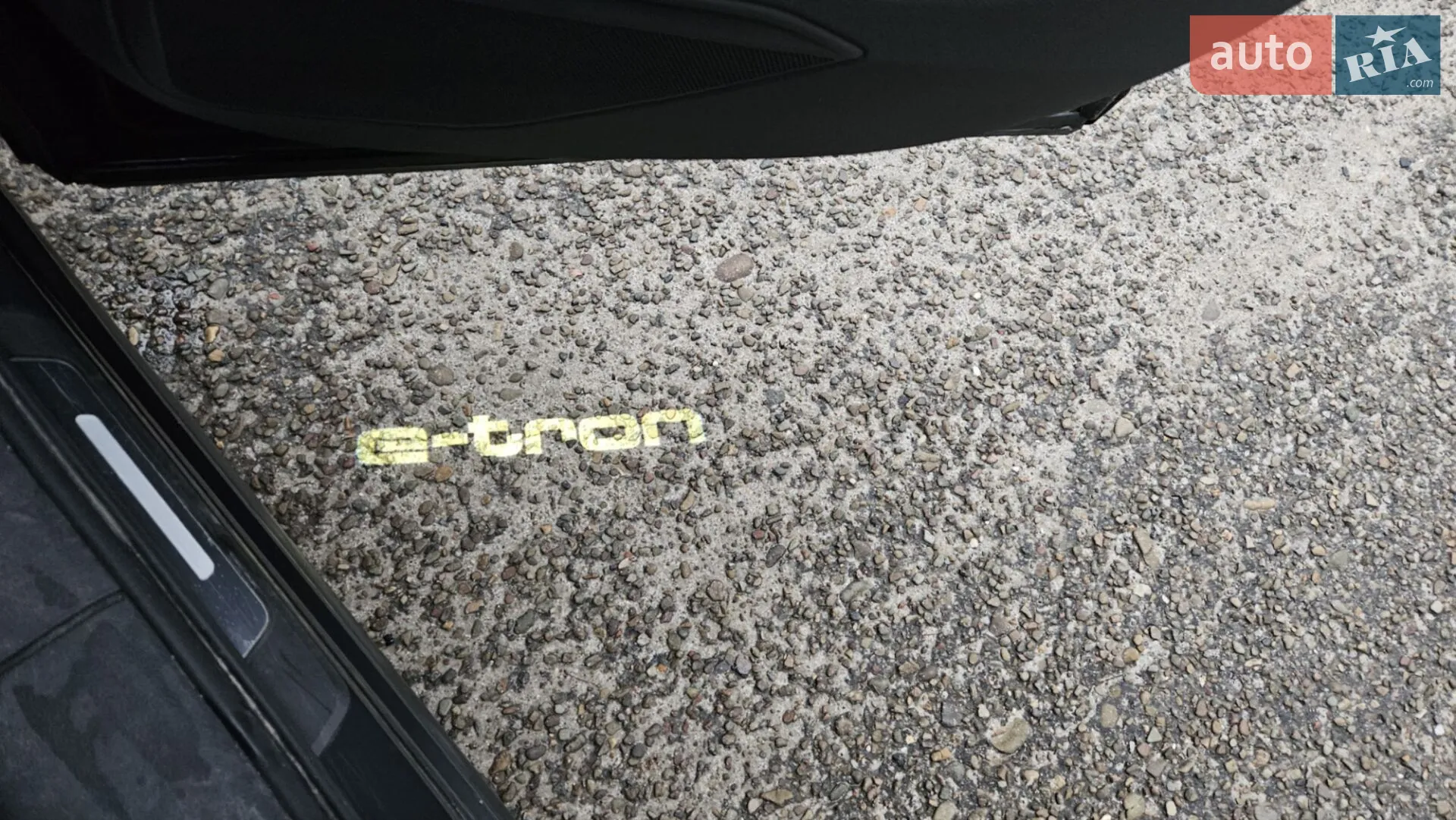 2020 Audi e-tron - мініатюра 30