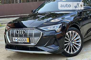 Позашляховик / Кросовер Audi e-tron 2020 в Києві