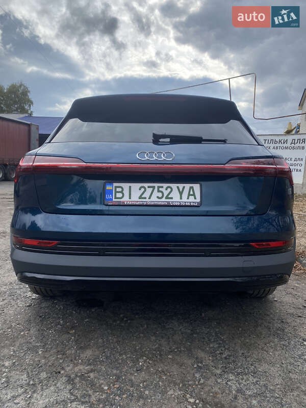 Внедорожник / Кроссовер Audi e-tron 2022 в Полтаве